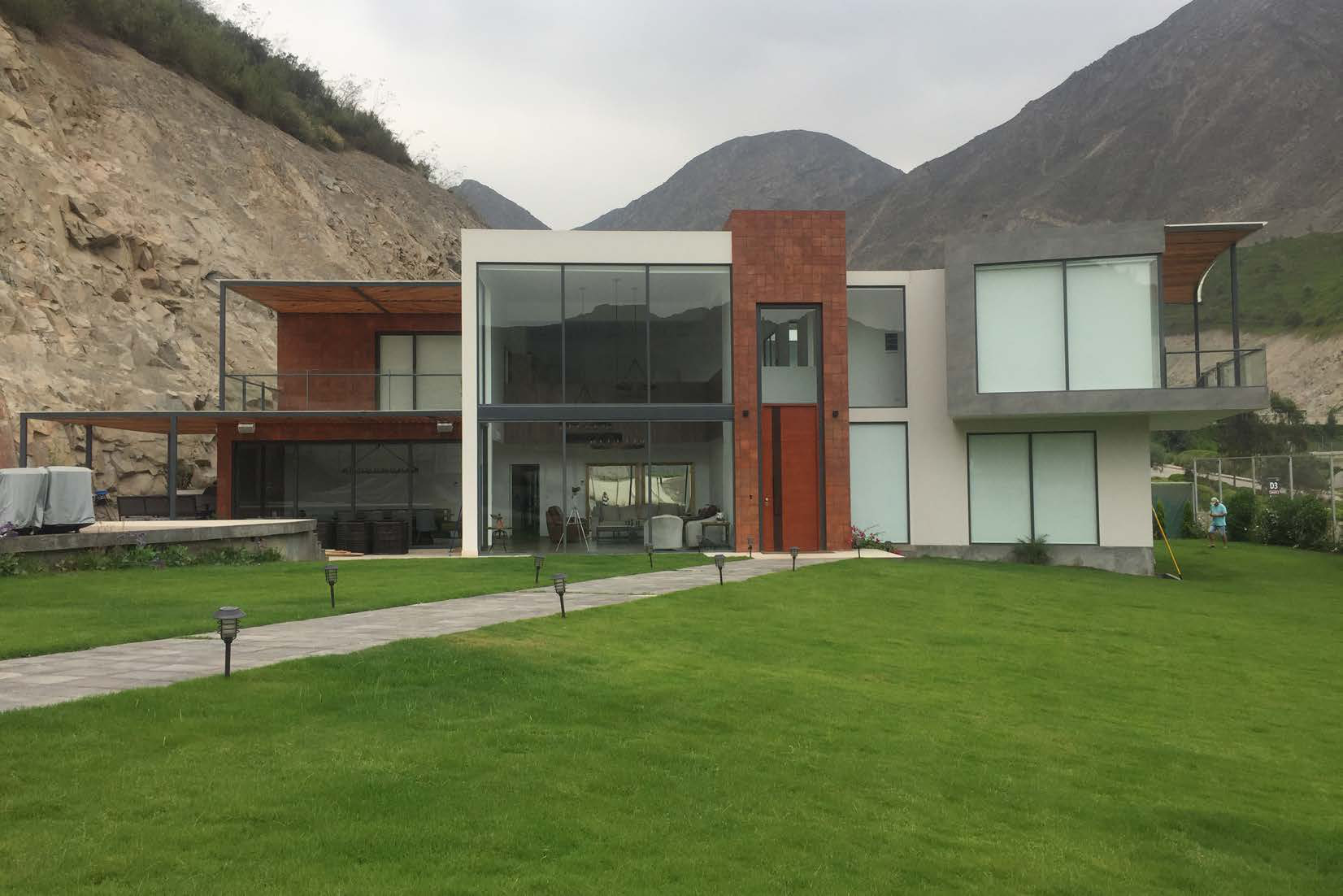 Modern residence set against the Andean foothills of Cieneguilla, Peru
